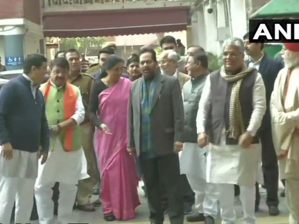 আক্রান্ত গণতন্ত্র, নির্বাচন কমিশনে বিজেপি আক্রান্ত গণতন্ত্র, নির্বাচন কমিশনে বিজেপি