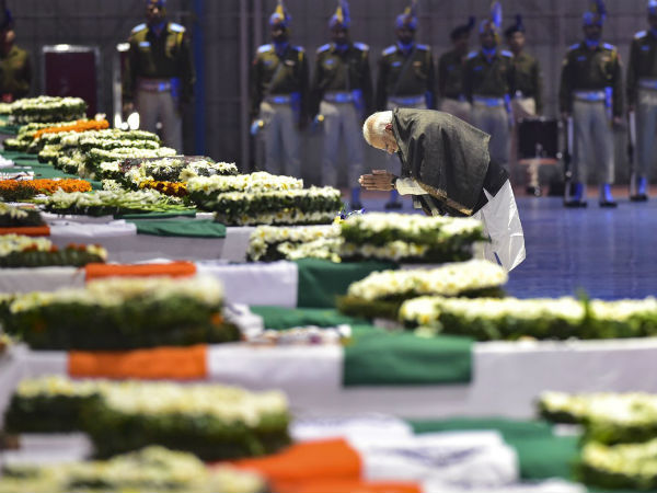 পুলওয়ামা হামলায় কড়া নিন্দায় নিরাপত্তা পরিষদ, পাকিস্তানের বিরুদ্ধে ভারতের নৈতিক জয় পুলওয়ামা হামলায় কড়া নিন্দায় নিরাপত্তা পরিষদ, পাকিস্তানের বিরুদ্ধে ভারতের নৈতিক জয়