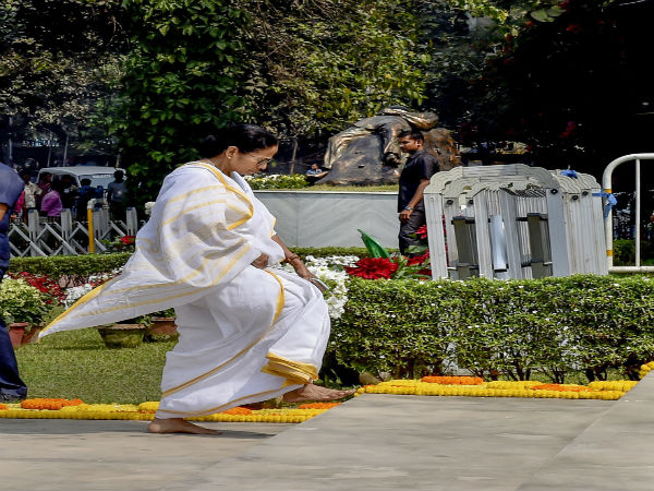 মমতার রাজ্যের গণতন্ত্রের হাল নিয়ে দিল্লি অভিযান মমতার রাজ্যের গণতন্ত্রের হাল নিয়ে দিল্লি অভিযান