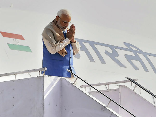 উন্নয়নে মোদী