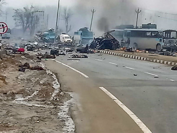 পাকিস্তানকে উচিত শিক্ষা দিতে হবে, জঙ্গি হামলায় গর্জে উঠছেন শহিদ পরিবারের সদস্যরা পাকিস্তানকে উচিত শিক্ষা দিতে হবে, জঙ্গি হামলায় গর্জে উঠছেন শহিদ পরিবারের সদস্যরা