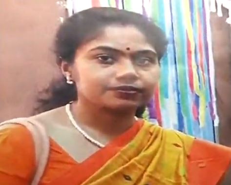 ৩ দিন রহস্যজনক নিখোঁজের পর মহিলার দেহ উদ্ধার! চাঞ্চল্য গড়িয়ায় ৩ দিন রহস্যজনক নিখোঁজের পর মহিলার দেহ উদ্ধার! চাঞ্চল্য গড়িয়ায়