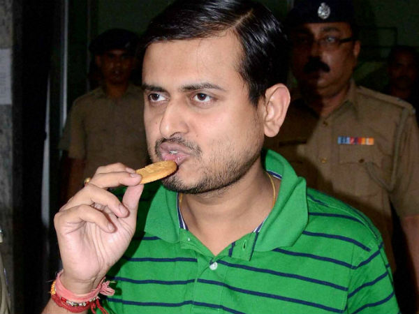 প্রাক্তন তৃণমূল নেতা শঙ্কুদেবের জার্সি বদল, যোগ দিলেন বিজেপিতে প্রাক্তন তৃণমূল নেতা শঙ্কুদেবের জার্সি বদল, যোগ দিলেন বিজেপিতে