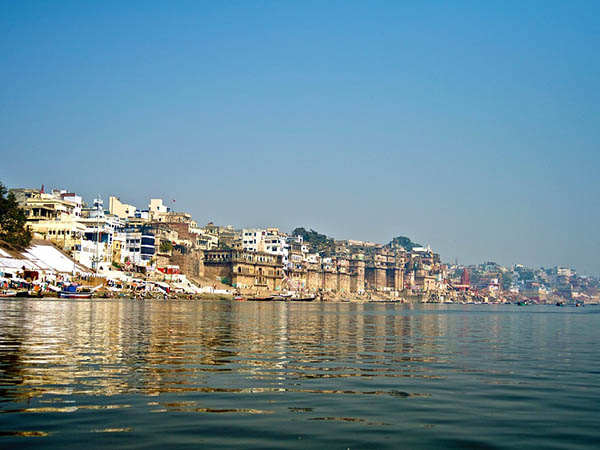 বড় প্রভাব নদীতে