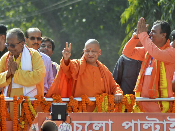 বাইরেও প্রচারে