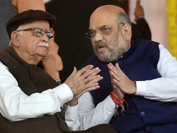 লালকৃষ্ণ আদবানির রাজনৈতিক বানপ্রস্থ, নিশ্চিত করলেন অমিত! চ্যালেঞ্জ নিলেন বিজেপি সভাপতি লালকৃষ্ণ আদবানির রাজনৈতিক বানপ্রস্থ, নিশ্চিত করলেন অমিত! চ্যালেঞ্জ নিলেন বিজেপি সভাপতি