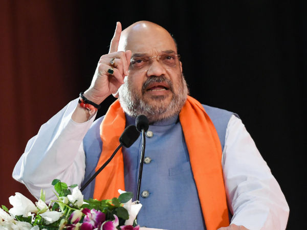 ইসলামাবাদের কোর্টেই বল ঠেললেন অমিত শাহ ইসলামাবাদের কোর্টেই বল ঠেললেন অমিত শাহ