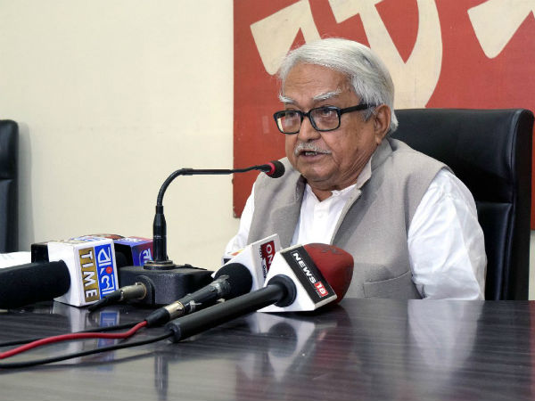 এখনও সৌজন্য কংগ্রেসকে