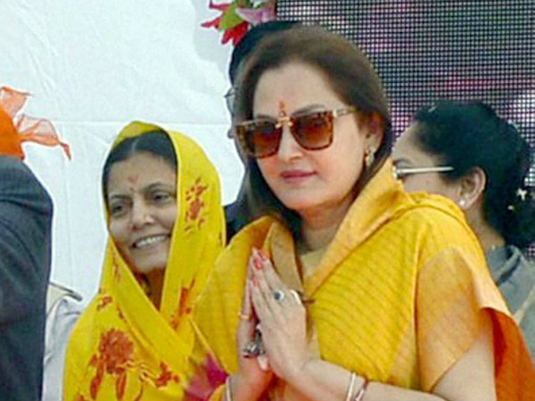 চার দল ঘুরে বিজেপিতে নোঙর ফেলছেন জয়াপ্রদা চার দল ঘুরে বিজেপিতে নোঙর ফেলছেন জয়াপ্রদা