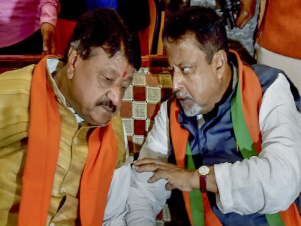 বড় যোগদান পর্ব হবে, বললেন কৈলাস! পশ্চিমবঙ্গে বিজেপিতে ঢেউ লেগেছে, মন্তব্য দিলীপের বড় যোগদান পর্ব হবে, বললেন কৈলাস! পশ্চিমবঙ্গে বিজেপিতে ঢেউ লেগেছে, মন্তব্য দিলীপের