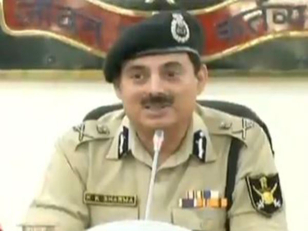 রাজ্যে নির্বাচনের জন্য বিশেষ কেন্দ্রীয় পুলিশ পর্যবেক্ষক! নিয়োগ নিয়ে বিতর্ক রাজ্যে নির্বাচনের জন্য বিশেষ কেন্দ্রীয় পুলিশ পর্যবেক্ষক! নিয়োগ নিয়ে বিতর্ক