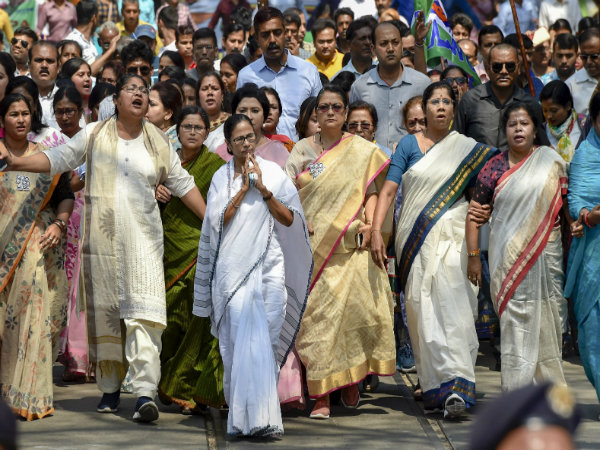 শুক্রবার থেকে বিজেপির বিরুদ্ধে পথে নামছে তৃণমূল শুক্রবার থেকে বিজেপির বিরুদ্ধে পথে নামছে তৃণমূল