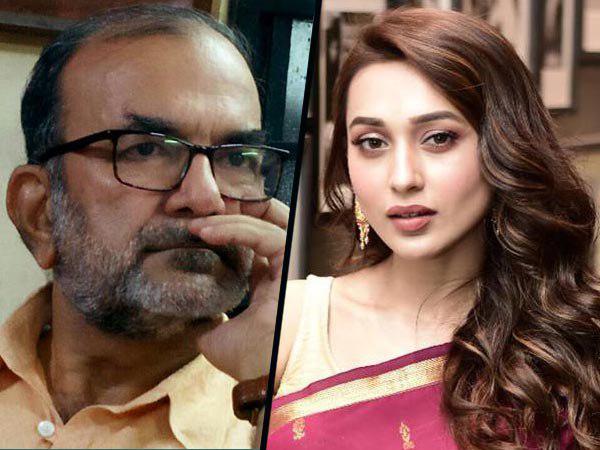 ২০১৯ ভোটযুদ্ধের আগে প্রতিদ্বন্দ্বী বিকাশকে নিয়ে কী বললেন মিমি! যাদবপুরে প্রচারে কোন কৌশল ২০১৯ ভোটযুদ্ধের আগে প্রতিদ্বন্দ্বী বিকাশকে নিয়ে কী বললেন মিমি! যাদবপুরে প্রচারে কোন কৌশল