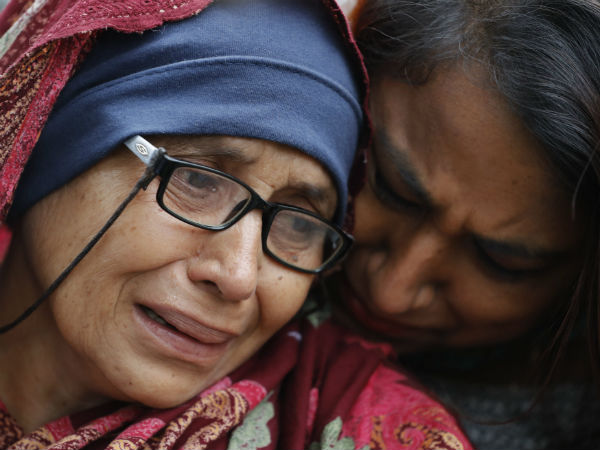 মসজিদে গুলি চালানোর ঘটনায় ৭ ভারতীয়ের মৃত্যু নিউজিল্যান্ডে মসজিদে গুলি চালানোর ঘটনায় ৭ ভারতীয়ের মৃত্যু নিউজিল্যান্ডে
