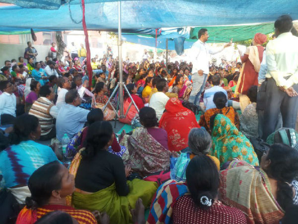এসএসকে-এমএসকেদের নিয়ে ভিন্ন অবস্থান শিক্ষামন্ত্রীর! রাতভর অনশন বিকাশভবন চত্বরে এসএসকে-এমএসকেদের নিয়ে ভিন্ন অবস্থান শিক্ষামন্ত্রীর! রাতভর অনশন বিকাশভবন চত্বরে
