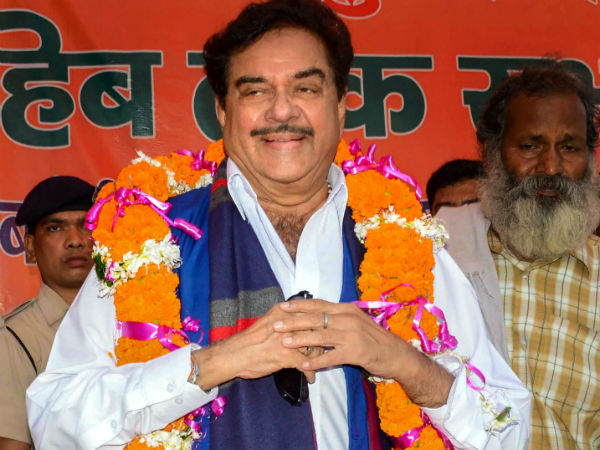 সপা-র টিকিটে লড়ার গুঞ্জন