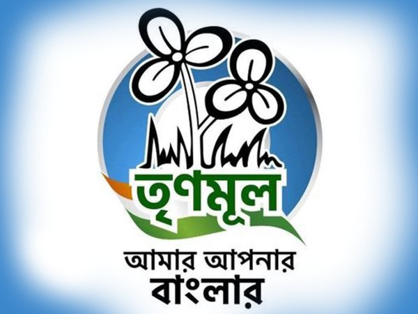 সামান্য হলেও কমছে তৃণমূল