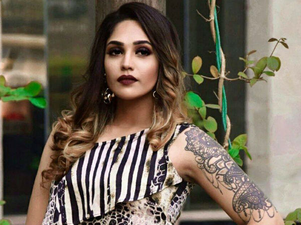 নববর্ষ মানে একটা পরিবর্তনের ভাবনার কথা বলছিলেন, তো যদি আপনাকে বলা হয় যে কোনও একটা বিষয় পরিবর্তন করতে, তাহলে সেটা কোনগুলো হবে?