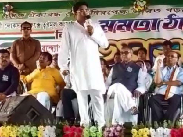 ‘মমতা বন্দ্যোপাধ্যায় প্রধানমন্ত্রী হলে ভারতরত্ন পাবেন বড়মা ‘মমতা বন্দ্যোপাধ্যায় প্রধানমন্ত্রী হলে ভারতরত্ন পাবেন বড়মা
