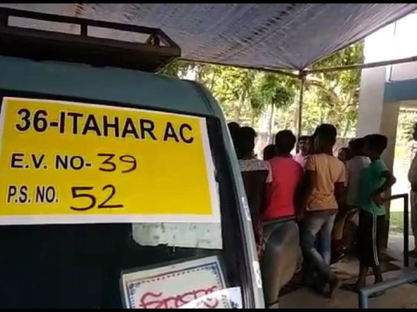 বুথে তালা লাগিয়ে দিলেন গ্রামবাসীরাই বুথে তালা লাগিয়ে দিলেন গ্রামবাসীরাই