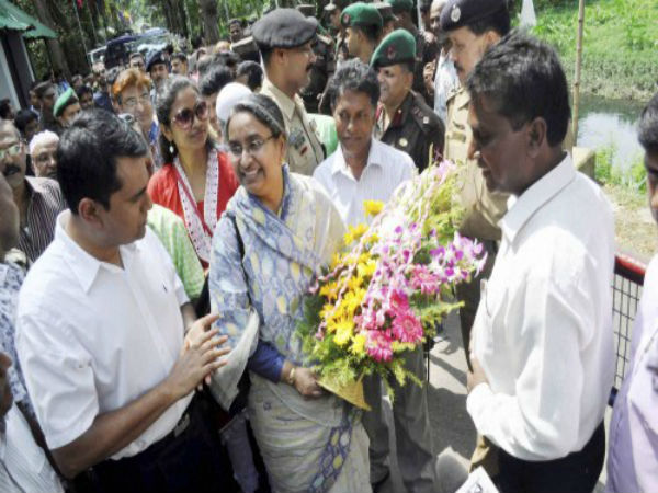 শিক্ষামন্ত্রীর ব্যবস্থাগ্রহণের আশ্বাস