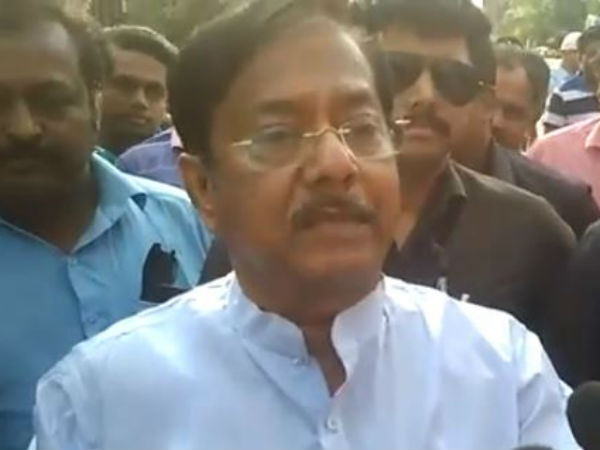 তৃণমূল কর্মীদের গুলির নিদান, সায়ন্তনকে গ্রেফতারির দাবি জ্যোতিপ্রিয়র তৃণমূল কর্মীদের গুলির নিদান, সায়ন্তনকে গ্রেফতারির দাবি জ্যোতিপ্রিয়র