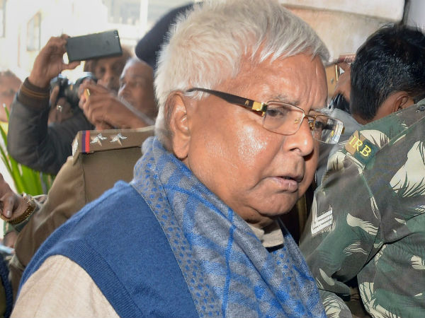 সুরক্ষার স্বার্থেউ ছুটি দিচ্ছেন ঝাড়খণ্ডের মুখ্যমন্ত্রী!