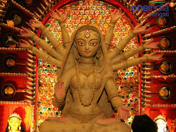 দূর্গার আরাধনা
