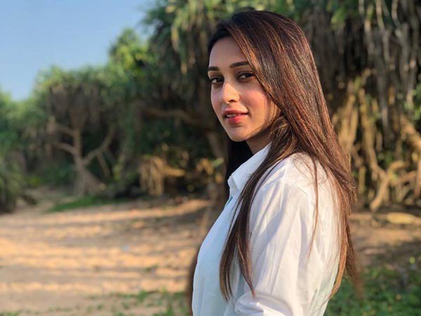 যাদবপুর কেন্দ্রের একটা উজ্জ্বল রাজনৈতিক ইতিহাস রয়েছে। সেই জায়গায় আজ আপনি সেখানের প্রার্থী। কী মনে হচ্ছে... অনুভূতিটা কেমন?