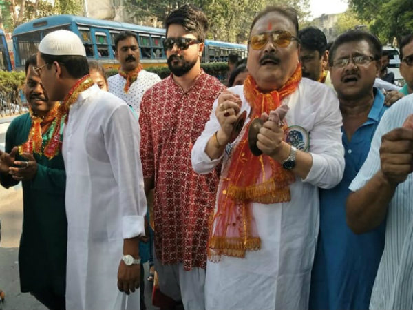 বিরোধীদের অভিযোগ