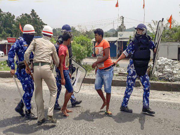 এটা পঞ্চায়েত ভোট নাকি লোকসভা? সব তালগোল পাকাচ্ছে বাংলায় এটা পঞ্চায়েত ভোট নাকি লোকসভা? সব তালগোল পাকাচ্ছে বাংলায়
