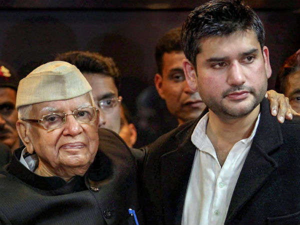 প্রয়াত এনডি তিওয়ারির পুত্র রোহিত শেখর, তদন্তে পুলিশ প্রয়াত এনডি তিওয়ারির পুত্র রোহিত শেখর, তদন্তে পুলিশ