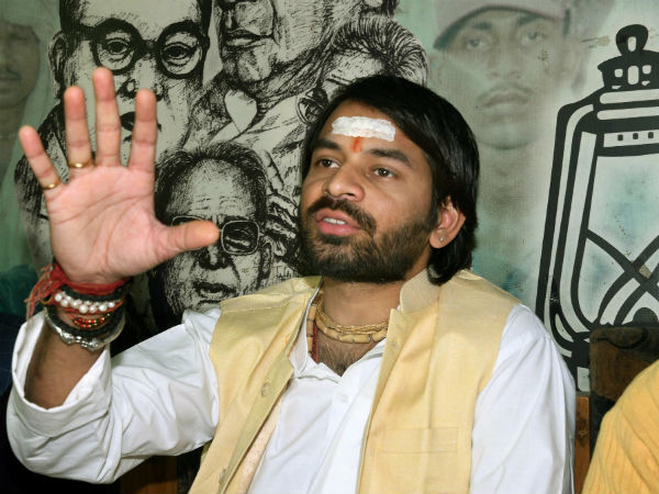 ২০টি আসনে লড়াই