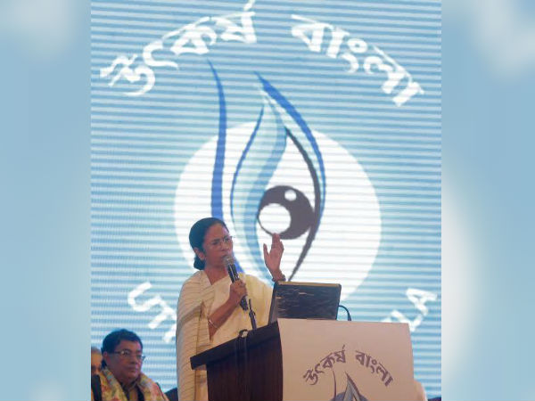 মমতার বাংলা ‘উৎকর্ষ’ হল বিশ্ব-স্বীকৃতিতে, জাতিসংঘের অনন্য সম্মান এবারও বঙ্গের মমতার বাংলা ‘উৎকর্ষ’ হল বিশ্ব-স্বীকৃতিতে, জাতিসংঘের অনন্য সম্মান এবারও বঙ্গের