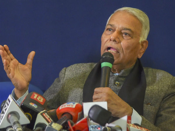 যশবন্ত সিং, সুরিন্দর সিং অহলুওয়ালিয়ার উপরে আশা রেখেছিল মোর্চা