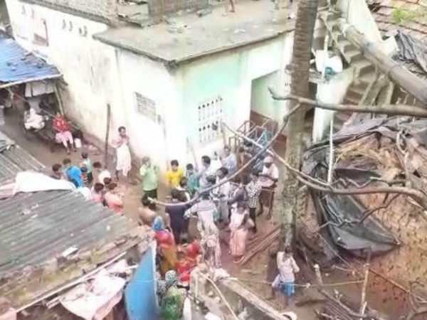 পাঁচ মিনিটেই লন্ডভন্ড