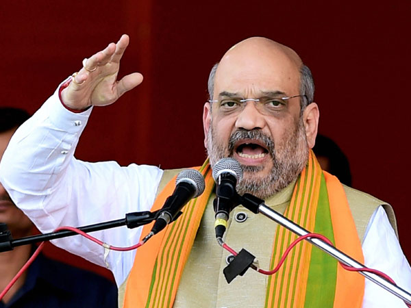 কলকাতার রাজপথে অমিত শাহের রোড শো ঘিরে জটিলতা! ফের বিপাকে বিজেপি কলকাতার রাজপথে অমিত শাহের রোড শো ঘিরে জটিলতা! ফের বিপাকে বিজেপি