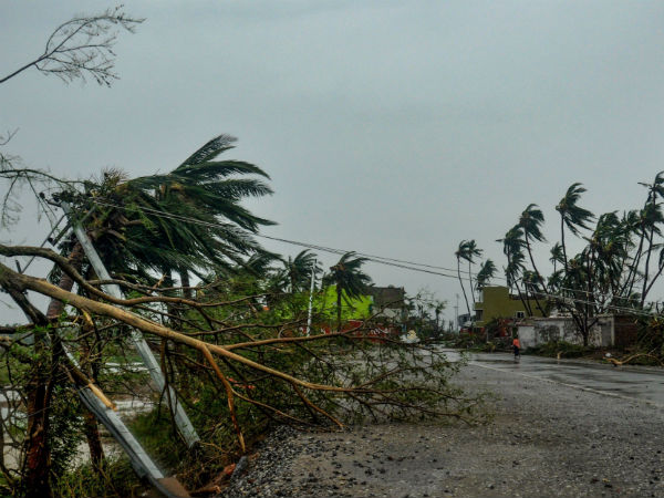 বাড়ছে ক্ষোভ