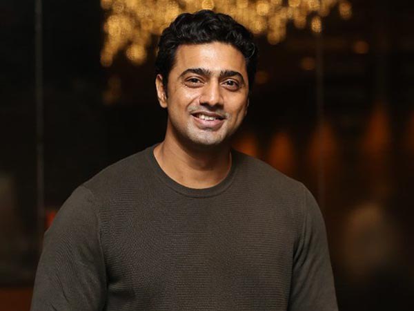 সকাল ৮:৩০ মিনিট