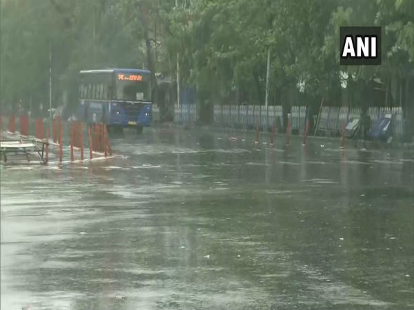 যে কারণে রক্ষা পেল কলকাতা