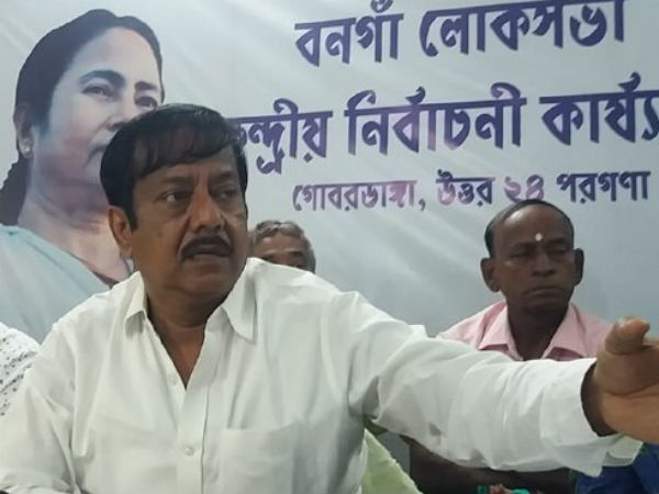 জ্যোতিপ্রিয় মল্লিকের বিরুদ্ধে অভিযোগ