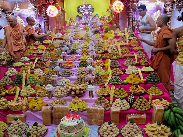 সাফাইয়ে নজর দিন