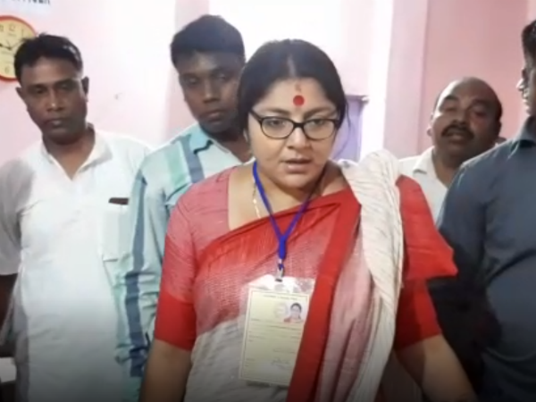 মেরে চামড়া গোটানোর হুমকি! হুগলিতে বিধ্বংসী মেজাজে লকেট মেরে চামড়া গোটানোর হুমকি! হুগলিতে বিধ্বংসী মেজাজে লকেট