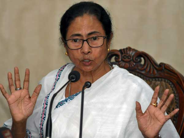 জঙ্গলমহলে ধরাশায়ী