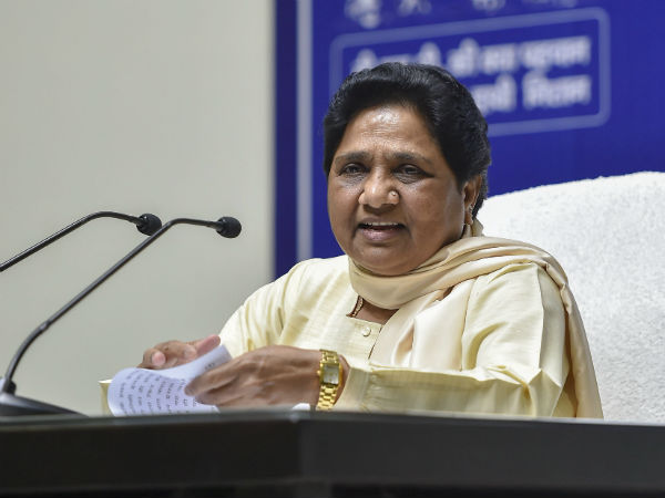 মায়াবতী -মোদী তুলনা!