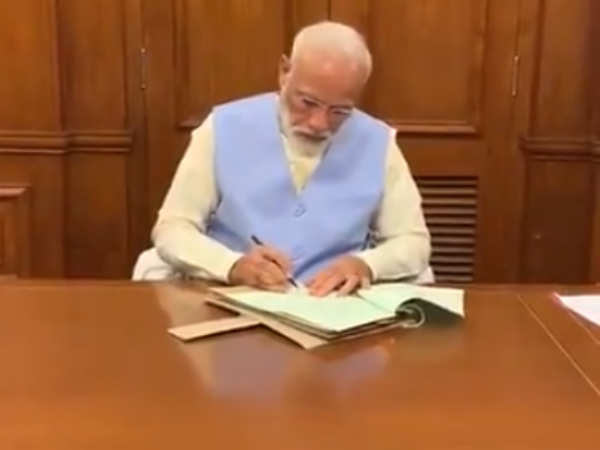 নরেন্দ্র মোদীর মন্ত্রিসভা প্রথম বৈঠকে কি সিদ্ধান্ত নিল? কারা হলেন উপকৃত নরেন্দ্র মোদীর মন্ত্রিসভা প্রথম বৈঠকে কি সিদ্ধান্ত নিল? কারা হলেন উপকৃত