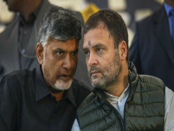 দিল্লিতে রাজনৈতিক তৎপরতা কংগ্রেসের