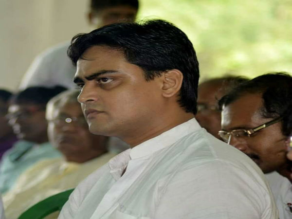 শান্তনু ঠাকুর