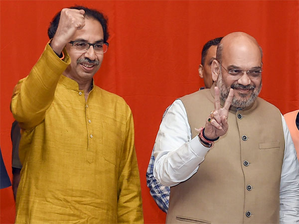নির্বাচনের সাফল্যে বিজেপির থেকে পিছিয়ে শিবসেনা