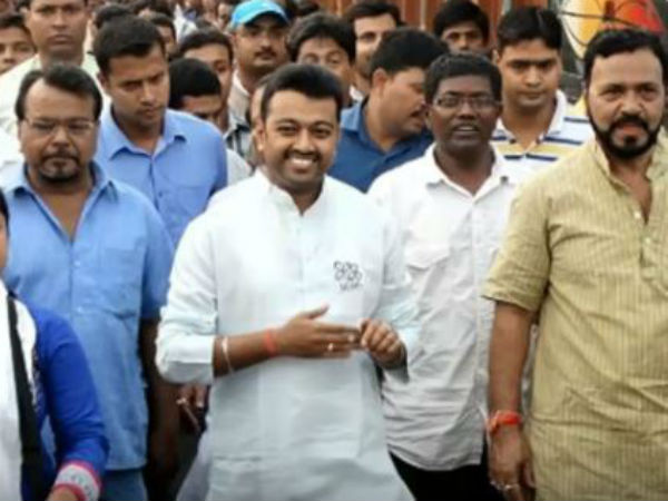 তৃণমূলকে বাই বাই করে বিজেপিতে!